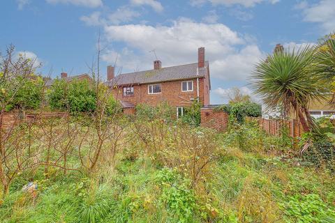 13 Banks Road, Rochester, ME2 4EA