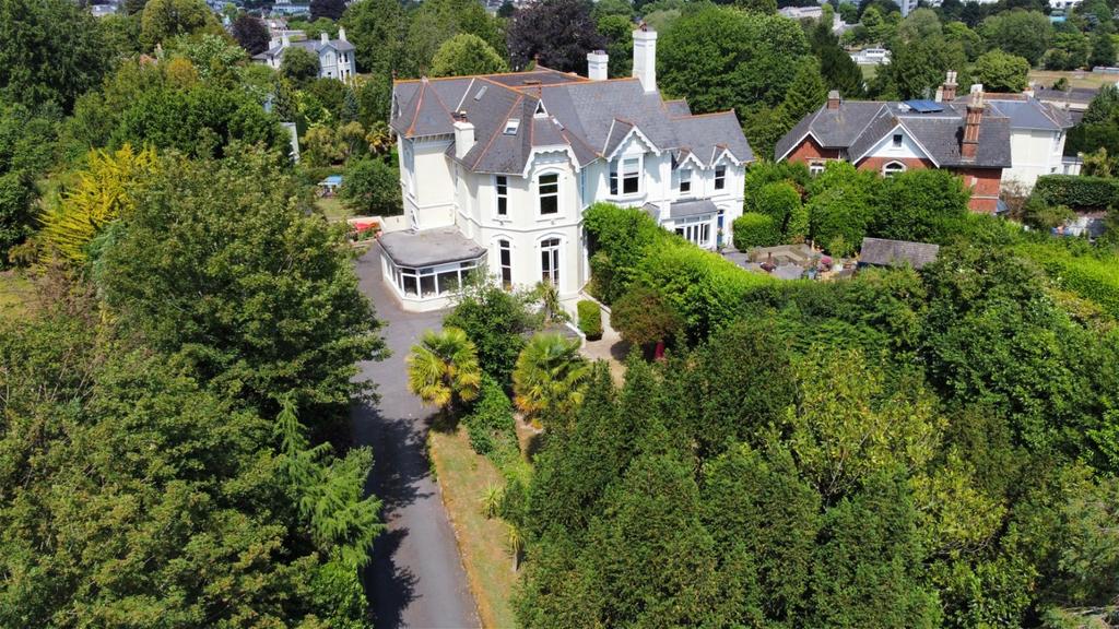 Seaway Lane, Torquay TQ2 7 bed semidetached house for sale £1,000,000