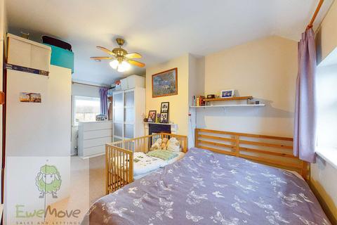 7 Dickens Road, Rochester, ME1 2JR