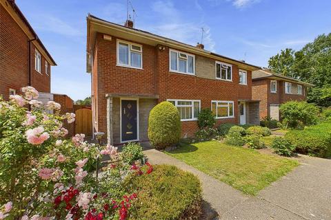 145 Gravesend Road, Strood, Rochester, ME2 3PL