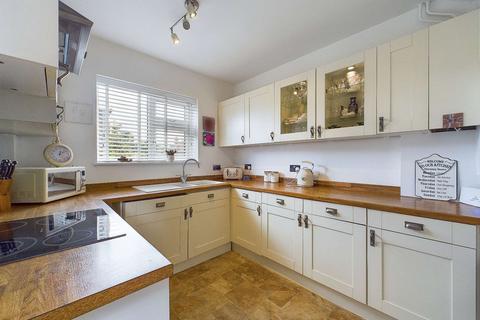 145 Gravesend Road, Strood, Rochester, ME2 3PL