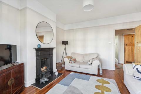 83 Oxhey Avenue, Watford, WD19 4HB