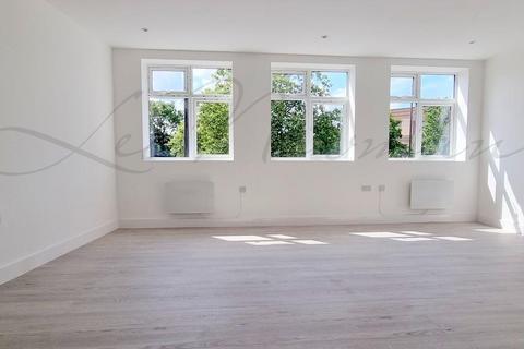undefined, Crown Lane, Morden, SM4