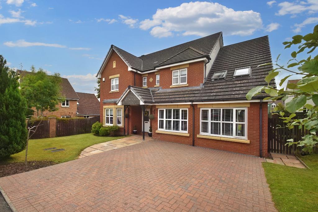 15 Deaconsbrook Road, Deaconsbank... 5 bed detached house £425,000