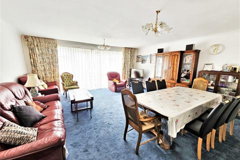 2 bedroom apartment for sale, Windermere Hall, Stonegrove, Edgware HA8 7SZ