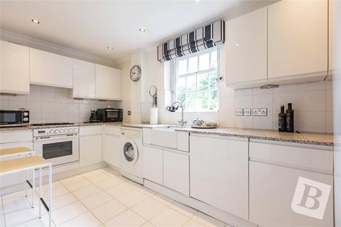 1 bedroom apartment for sale, Coxtie Green Road, Pilgrims Hatch, Brentwood, Essex, CM14