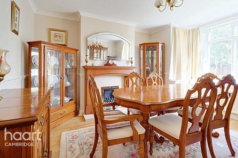 27 Warren Road, Cambridge, CB4 1LL