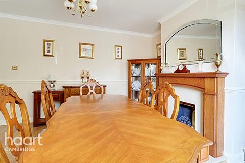 27 Warren Road, Cambridge, CB4 1LL
