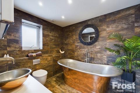 undefined, Green Lane, Staines-upon-Thames, Surrey, TW18