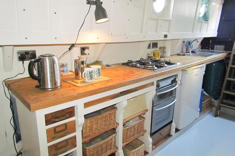 1 bedroom houseboat for sale, Laleham Reach, Chertsey KT16