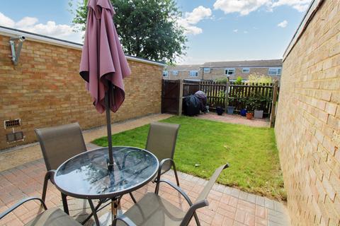 39 Brixham Close, Stevenage, SG1 2RY