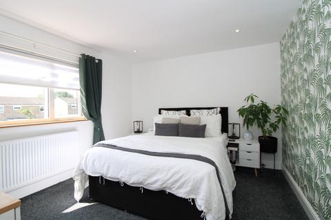 39 Brixham Close, Stevenage, SG1 2RY