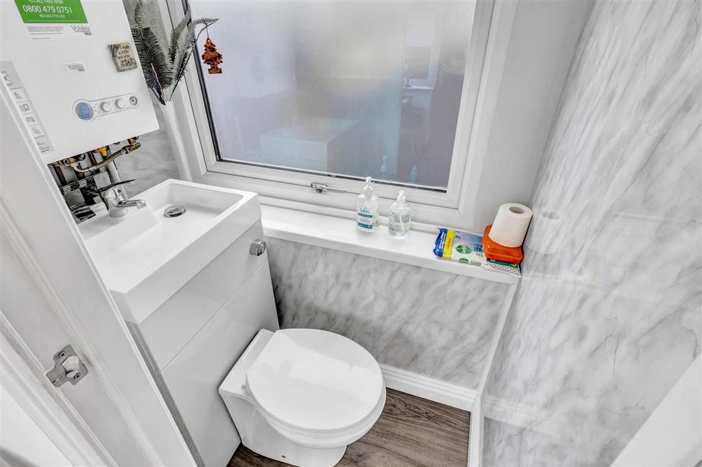 Guest cloakroom