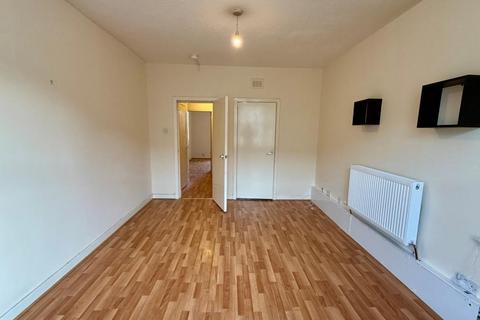 1 bedroom flat to rent, Dunn Street, Paisley, Renfrewshire, PA1