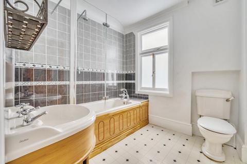 3 bedroom semi-detached house for sale, Muswell Hill,  London,  N10