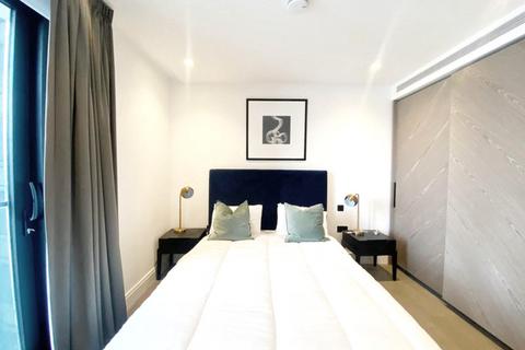 1 bedroom apartment to rent, The Dumont, Albert Embankment, SE1