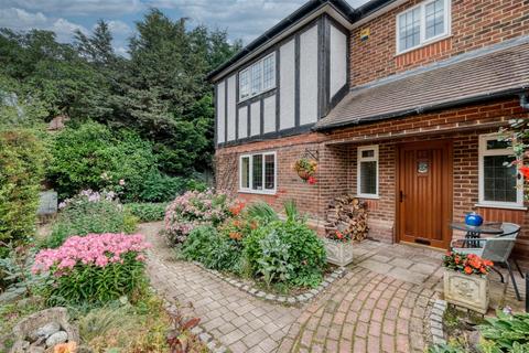 Beech House Church Lane, Norton, Worcester, WR5 2PS
