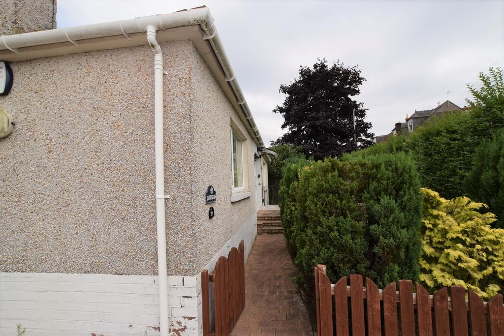 Dunvegan, 20 Ryedale Road, Dumfries, DG2 7 EP - Gri