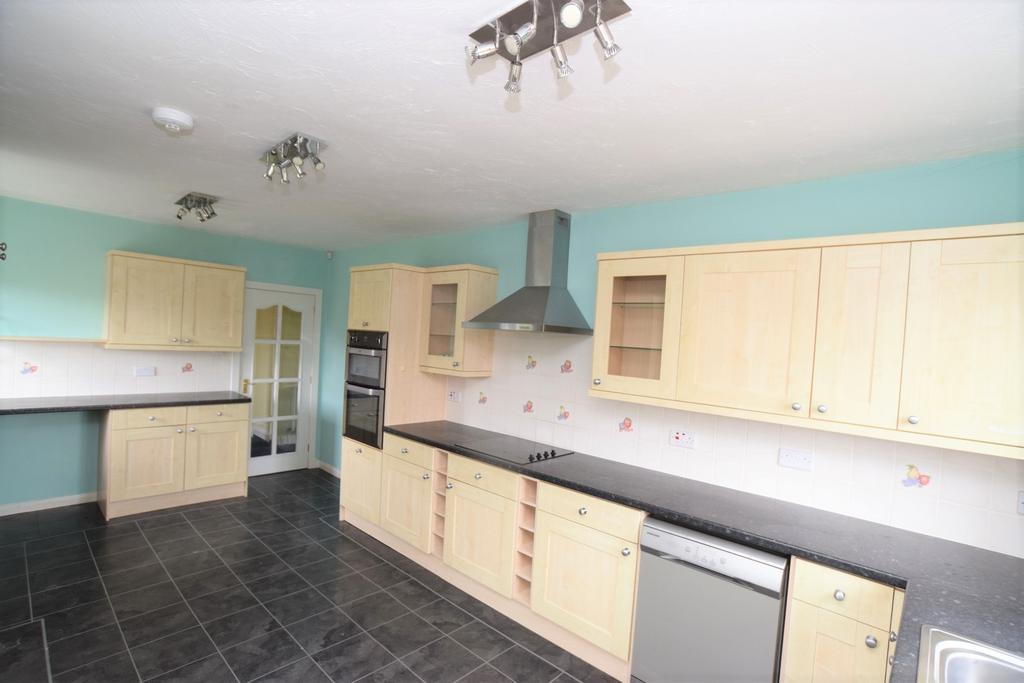 Dunvegan, 20 Ryedale Road, Dumfries, DG2 7 EP - Gri