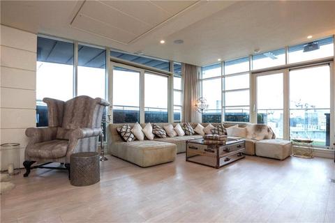 3 bedroom penthouse to rent, Leftbank, Manchester, M3