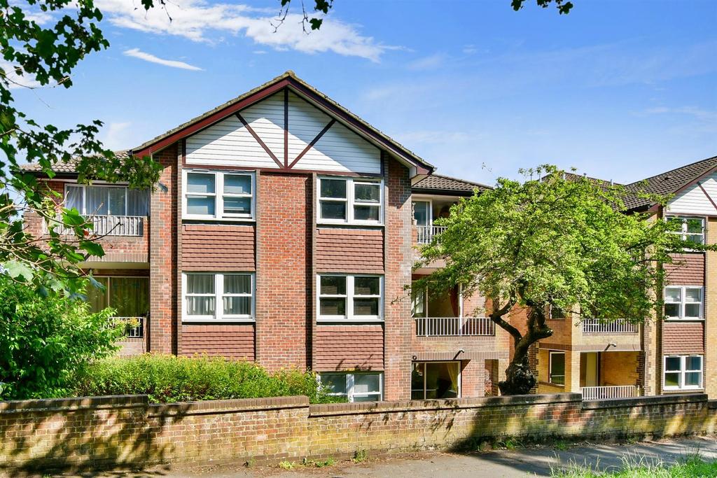 Waterslade, Elm Road, Redhill, Surrey 1 bed apartment £250,000