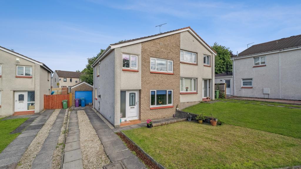 Craigflower Road, Parkhouse, Glasgow, G53 7QB 3 bed semidetached house
