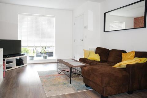 2 bedroom terraced house to rent, Garforth Ave :: Ancoats