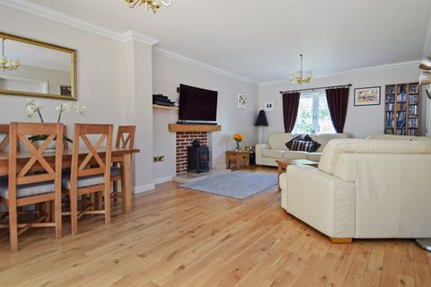 5 Teal Drive, Herne Bay, CT6 5RA