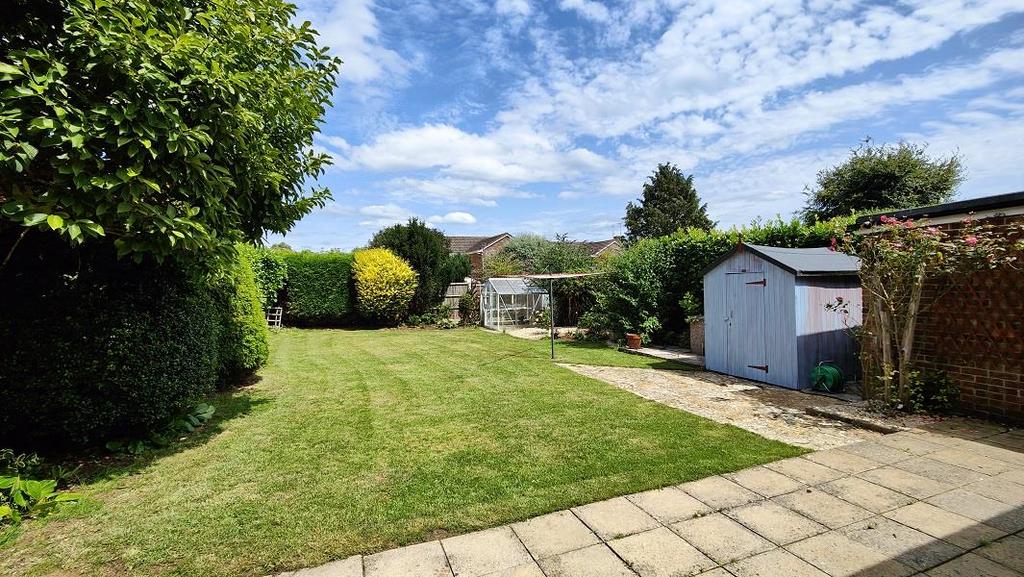 St. Catherines Crescent, Sherborne, Dorset, DT9 3 bed detached house