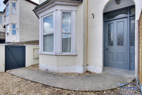 2 bedroom maisonette for sale - Luther Road, Bournemouth, Dorset, BH9