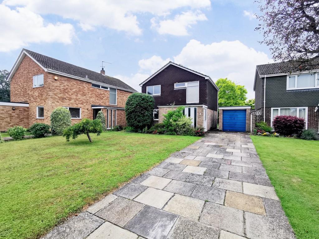 The Ridings, Worlingham, Beccles 3 bed detached house for sale £365,000