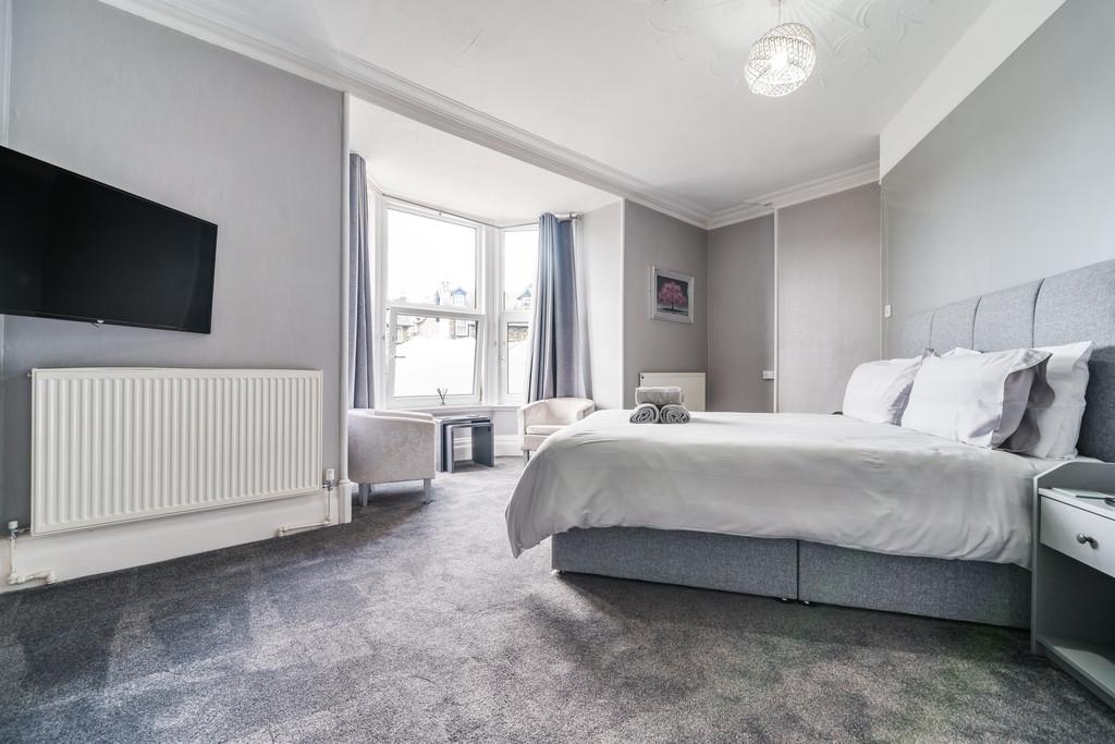 Letting Bedroom 1