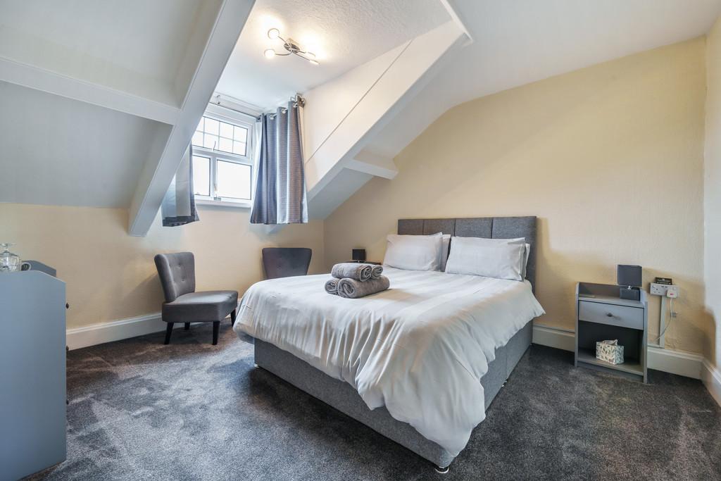 Letting Bedroom 6