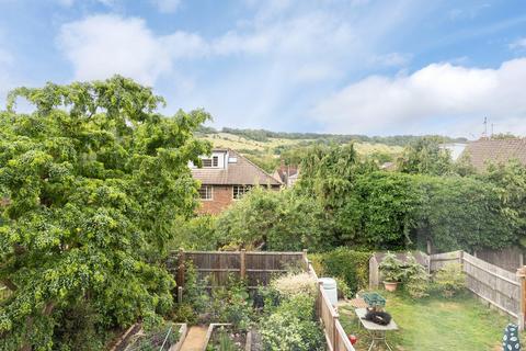8 Chester Close, Dorking, RH4 1PP