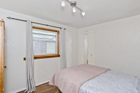 2 bedroom flat for sale - Alan Breck Gardens , Edinburgh