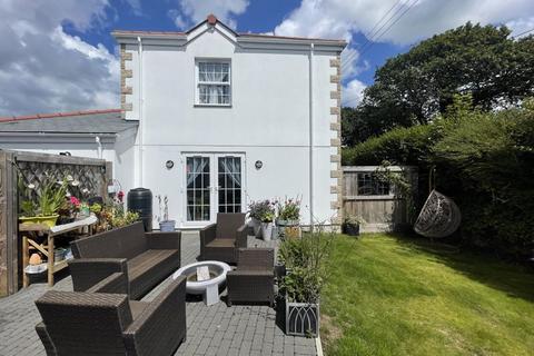 3 bedroom detached house for sale, School Hill, Perranwell Station