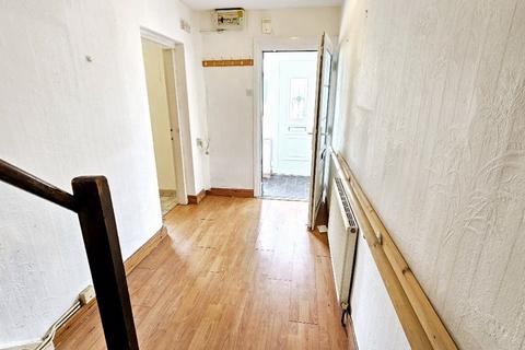 3 bedroom semi-detached house for sale, Short Heath Road, Erdington, Birmingham, B23 6LE