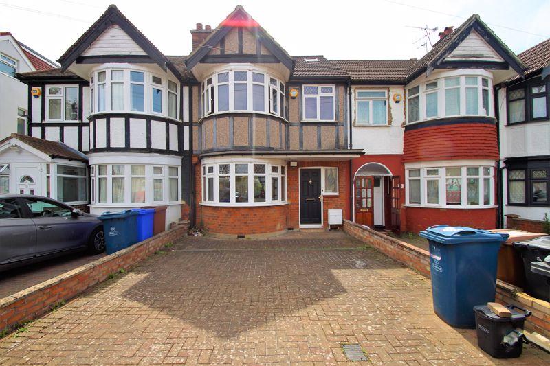 Minehead Road, Harrow 4 bed terraced house to rent £2,600 pcm (£600 pw)