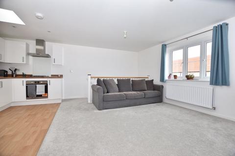 2 bedroom coach house for sale - Russet Road, Somerton