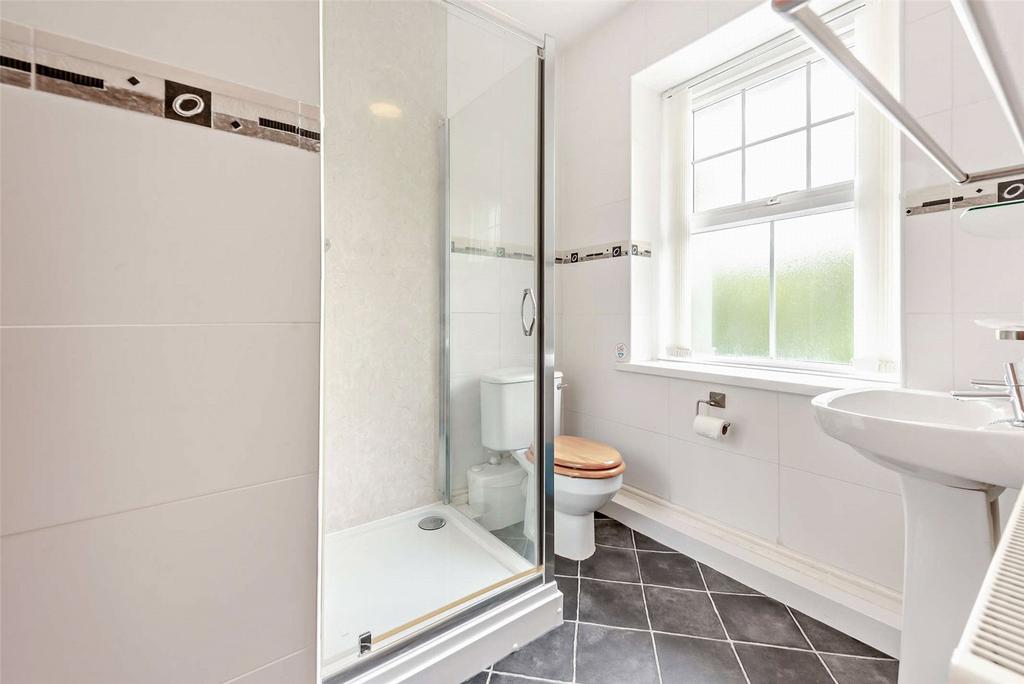 En Suite Shower Room