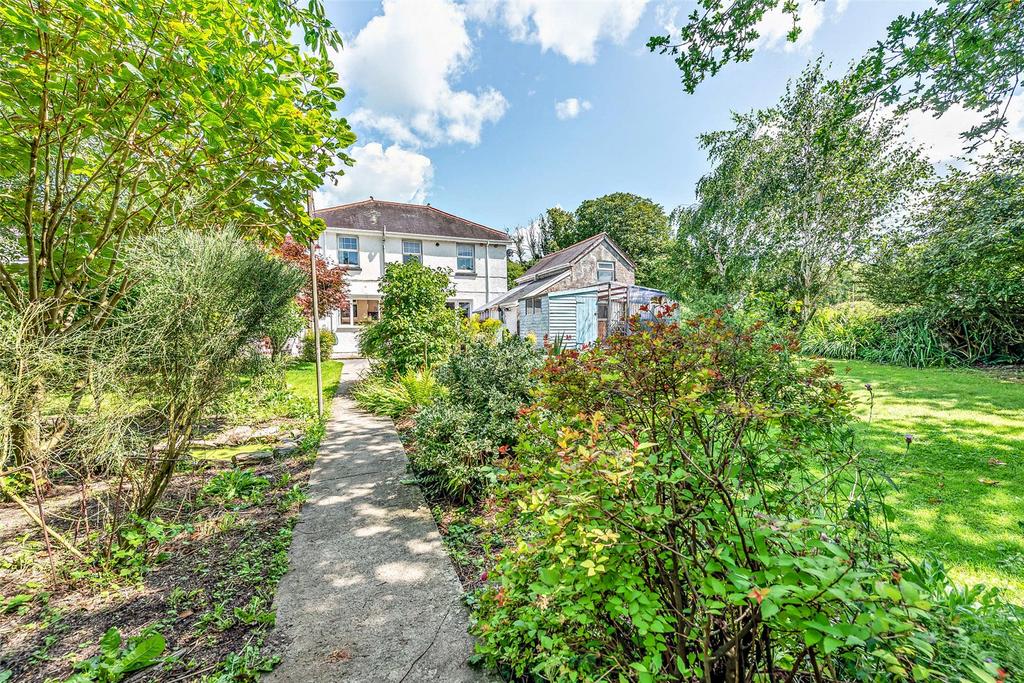 Rear Gardens