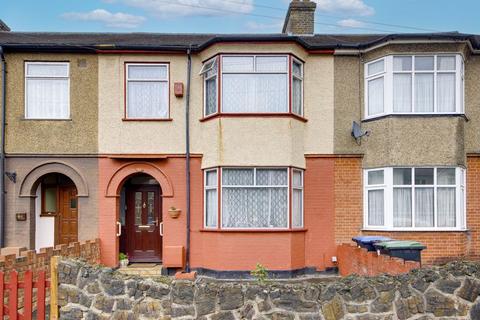 3 bedroom terraced house for sale, Albany Road, Enfield