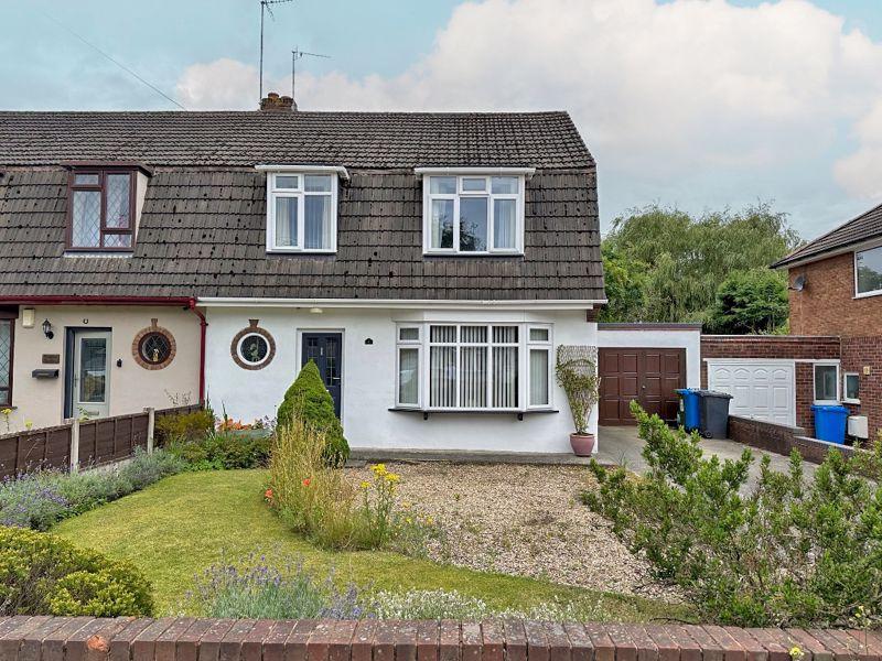 Lindale Drive, Wolverhampton 3 bed semidetached house for sale £310,000