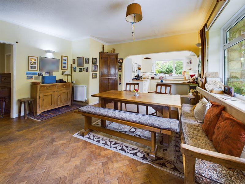 Llangenny Lane, Crickhowell 4 bed detached bungalow for sale £750,000