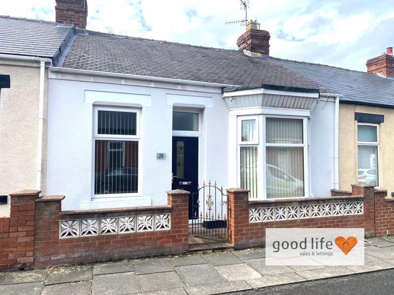 Queens Crescent, Sunderland SR4 2 bed terraced house £125,000