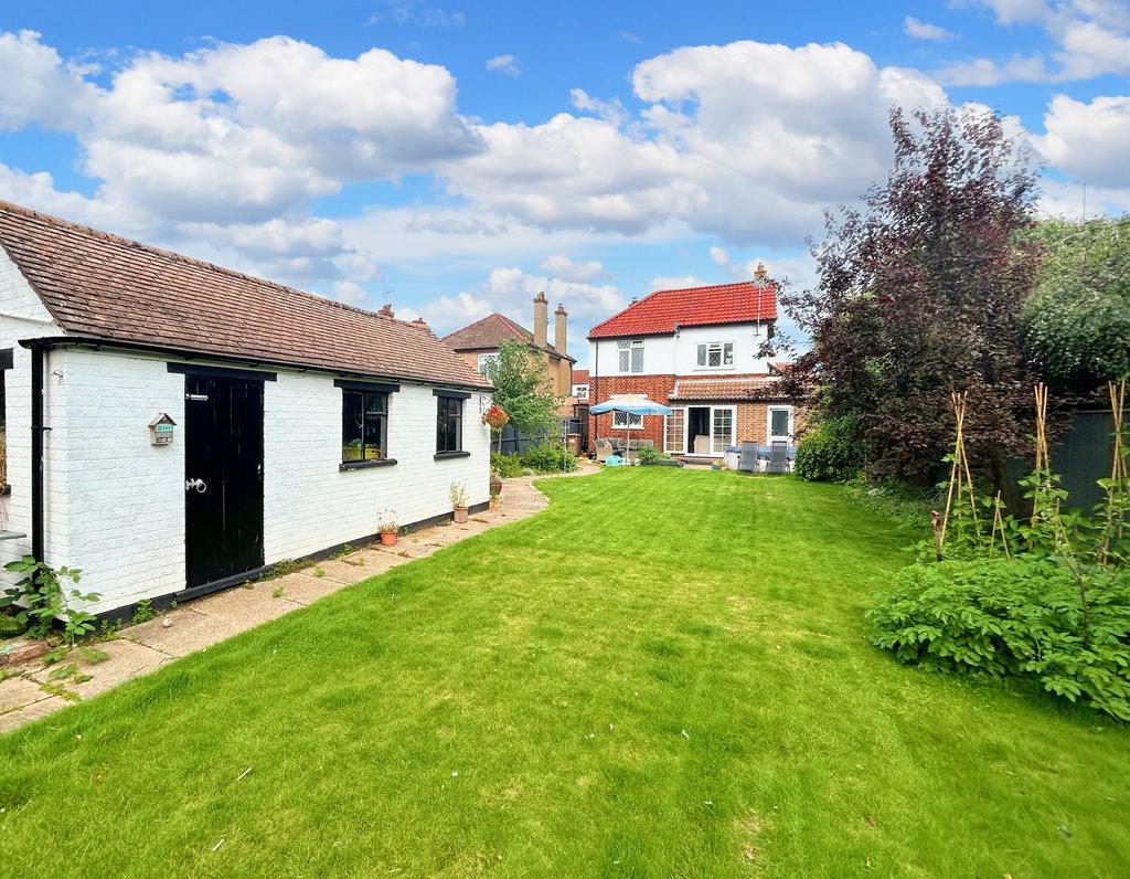 Westwood Avenue, March, PE15 3 bed detached house for sale £375,000