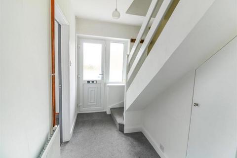 2 bedroom terraced house to rent, Long Ley, Harlow, Essex