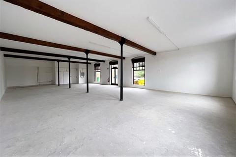 Retail property (out of town) to rent, 3a, The Old Ironworks, Fullbridge, Maldon, Essex, CM9