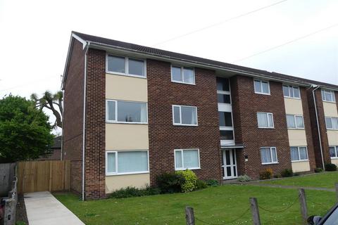 2 bedroom apartment to rent, Elizabeth Court, Aberdeen Road