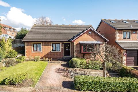 4 bedroom bungalow for sale, Oakhall Park, Crigglestone, Wakefield, West Yorkshire